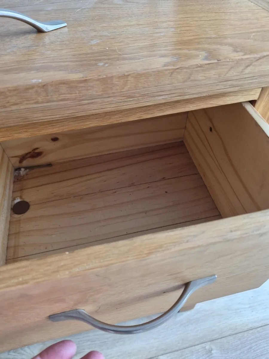 Hall table / small cabinet - Image 3