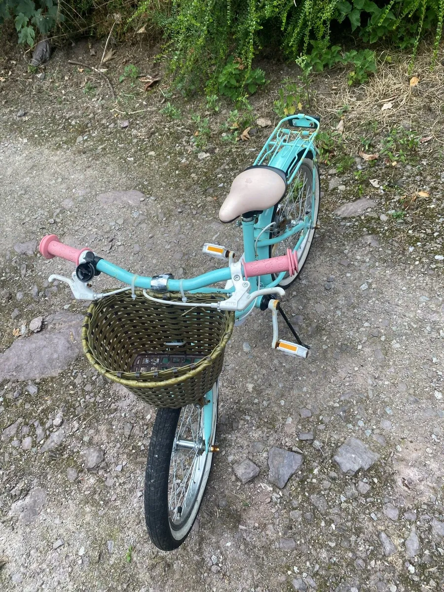 Childs bike - Image 2