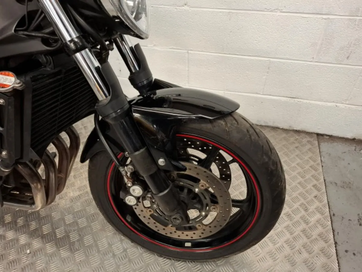 YAMAHA FZ6 Fazer  600 2008 - Image 3