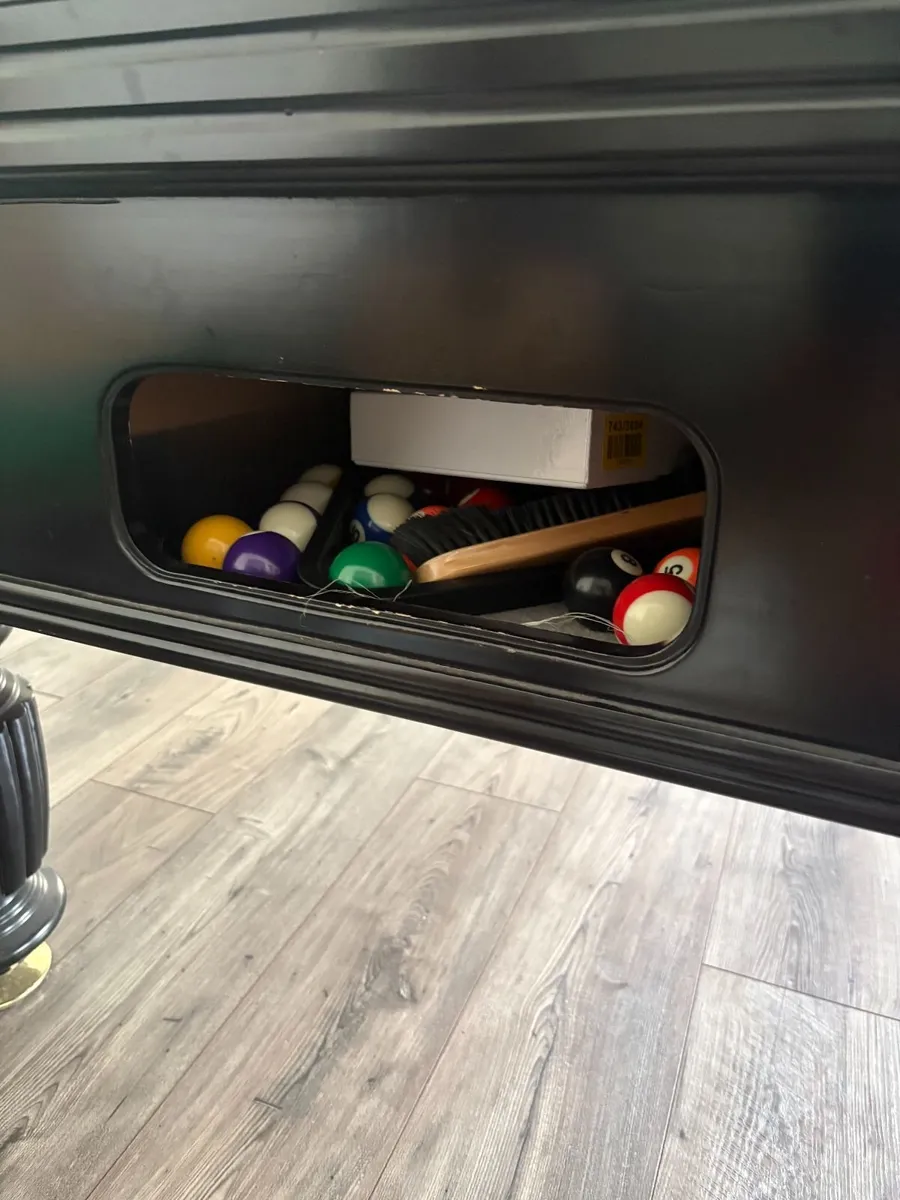 Pool Table - Image 3