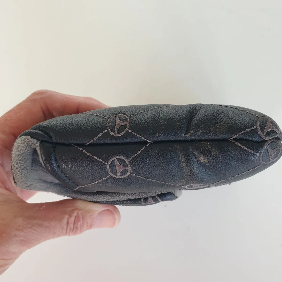 Taylormade mallet putter headcover - Image 4