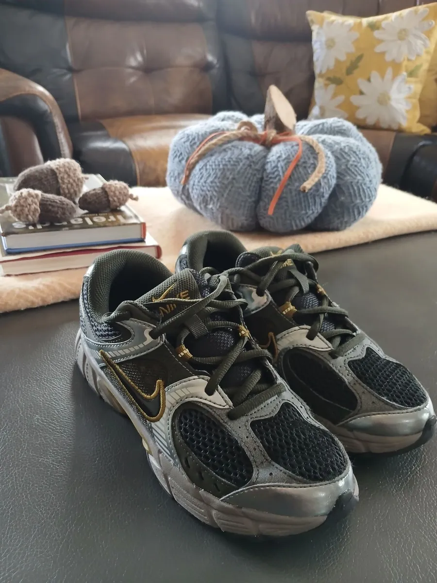 Nike Vr trainers uk4 brand new - Image 1