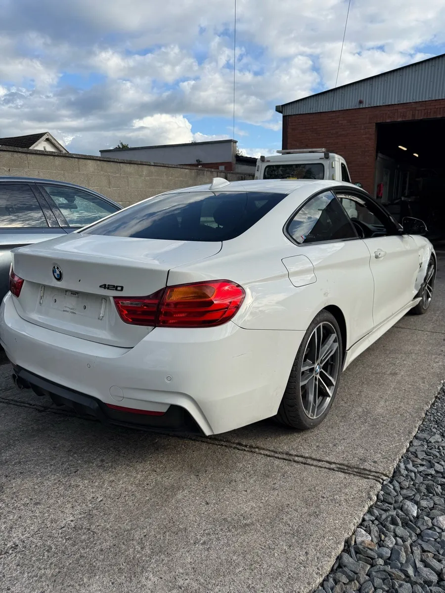 2016 BMW 420d M-Sport damaged - Image 4