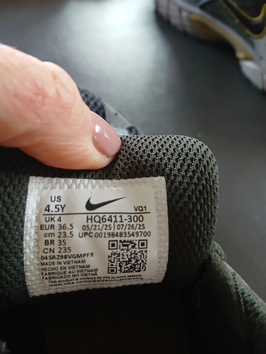 Nike Vr trainers uk4 brand new - Image 4