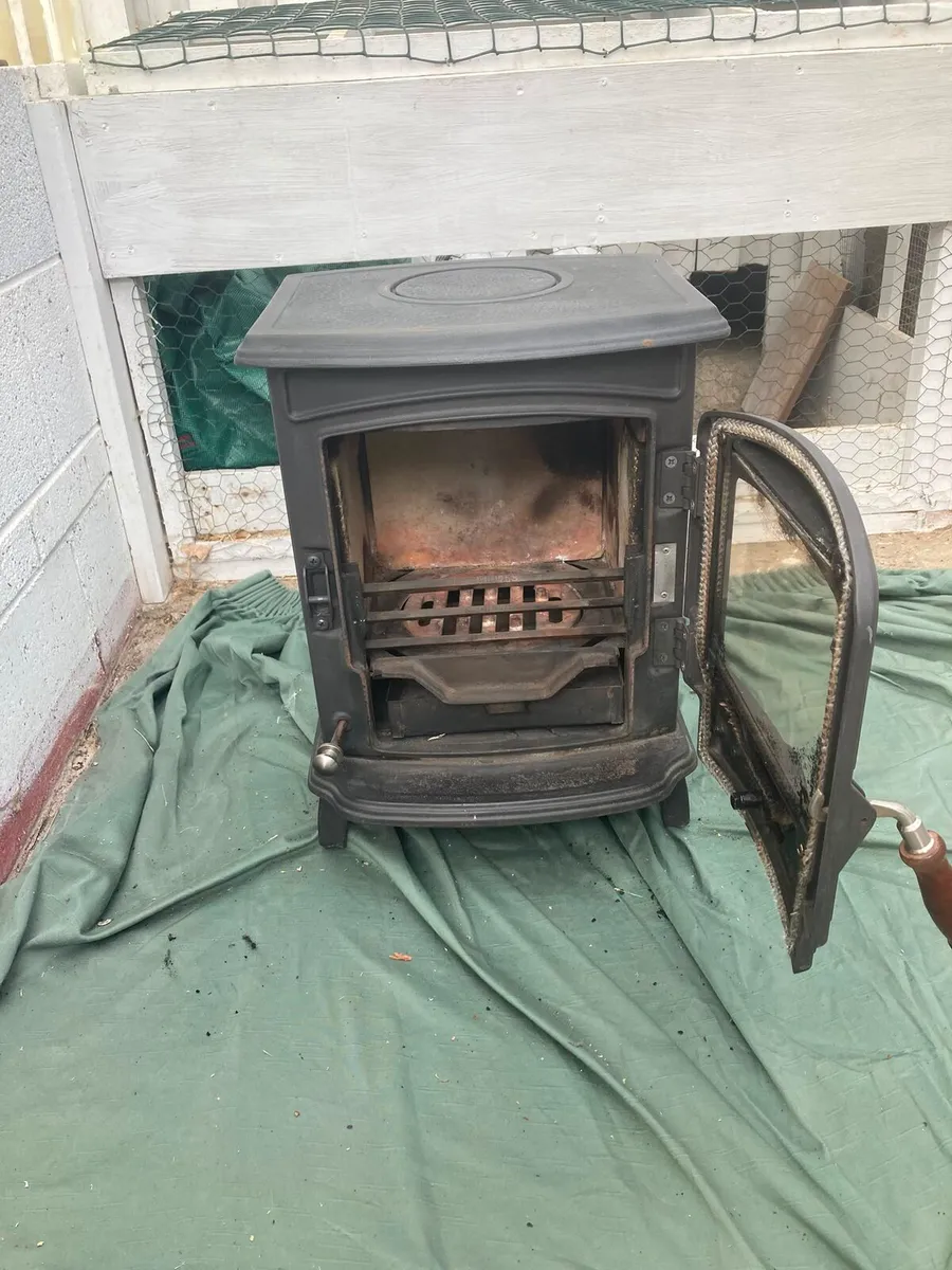 Stove - Image 2