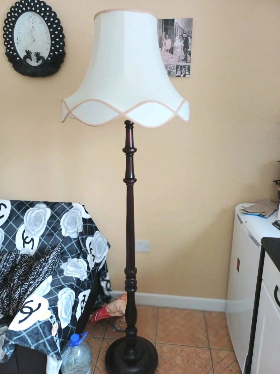 Vintage Mahogany Floor Lamp - Image 1