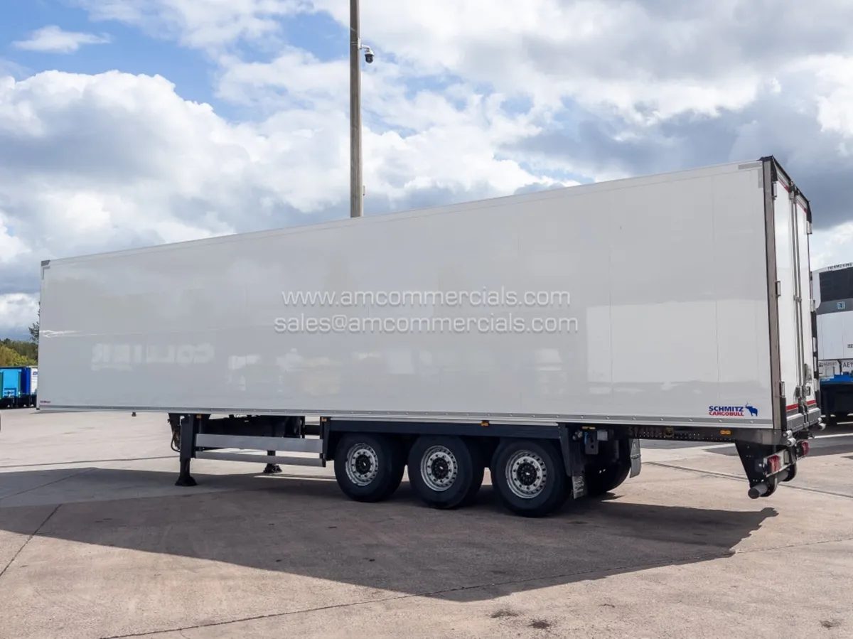 2019 SCHMITZ CARGOBULL MULTI TEMP FRIDGE TRAILER - Image 4