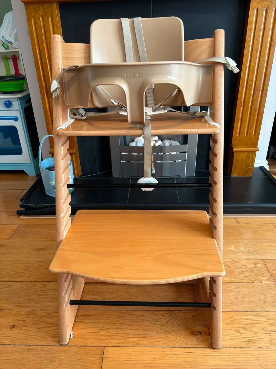 Stokke Tripp Trapp chair - With Spare seat - Image 3