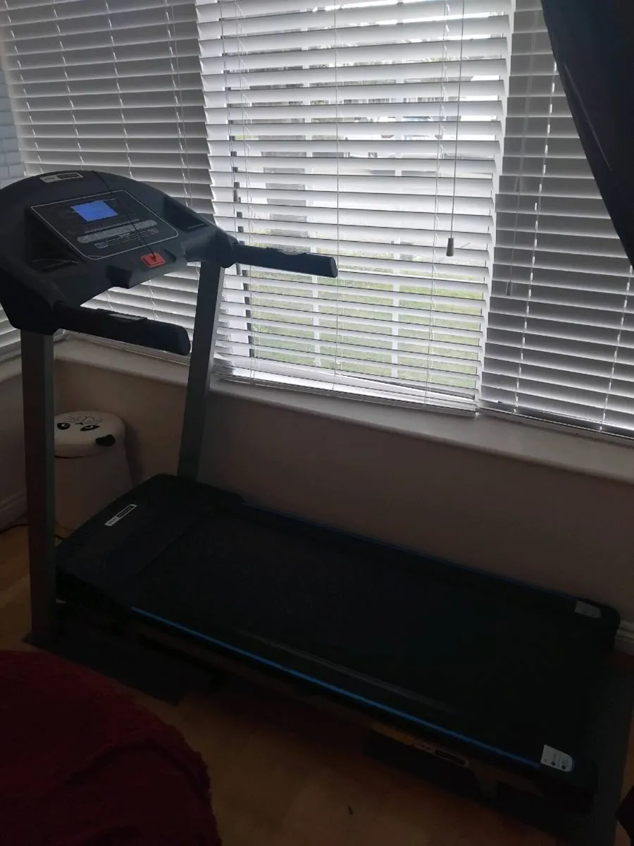 Treadmill - Image 2