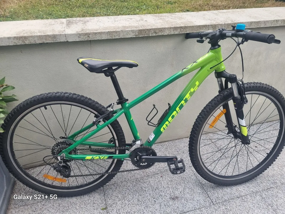 Kids mountain bike. - Image 1