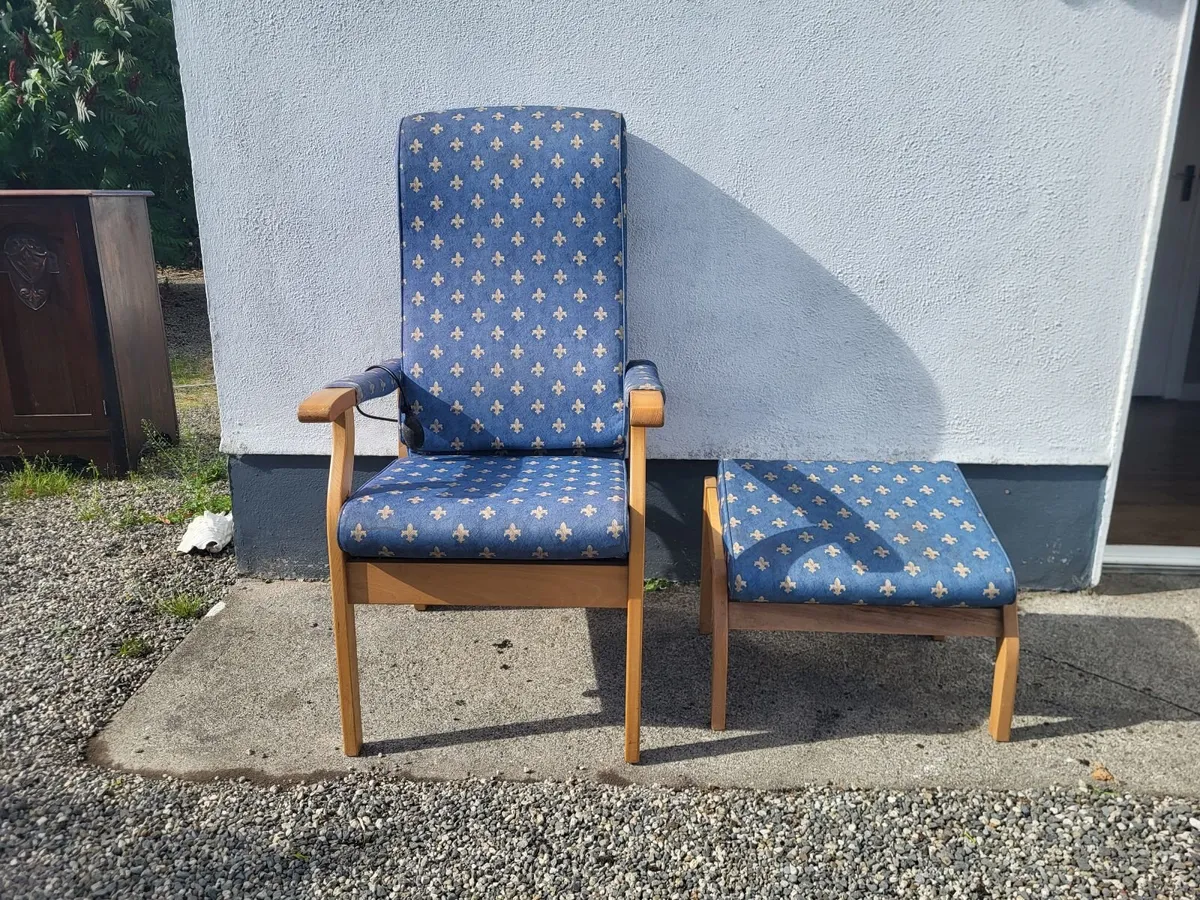 Orthopaedic Chair & Stool - Image 4