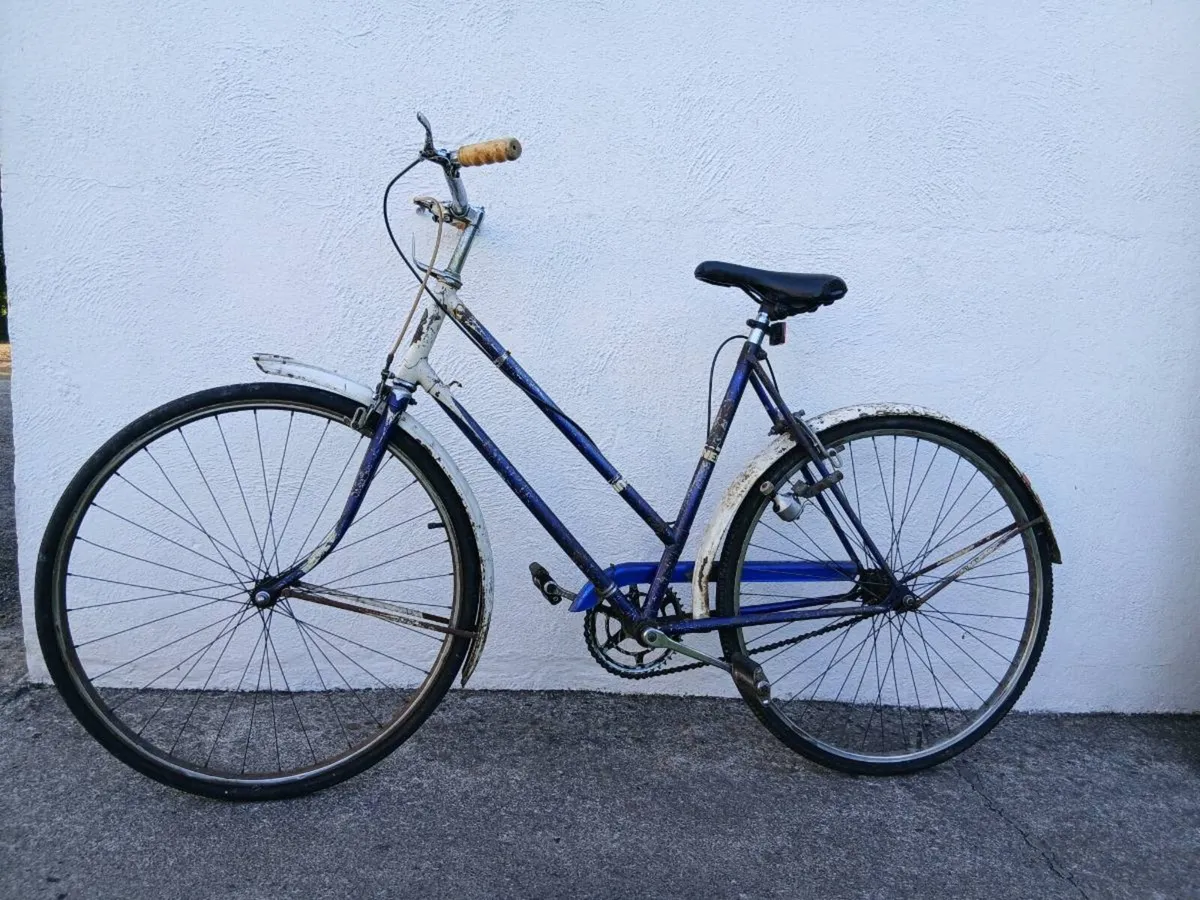 Elswick Escort Bicycle For Sale - Image 3