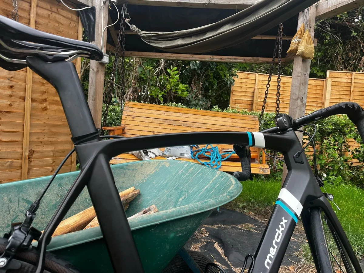 Road bike - Image 3
