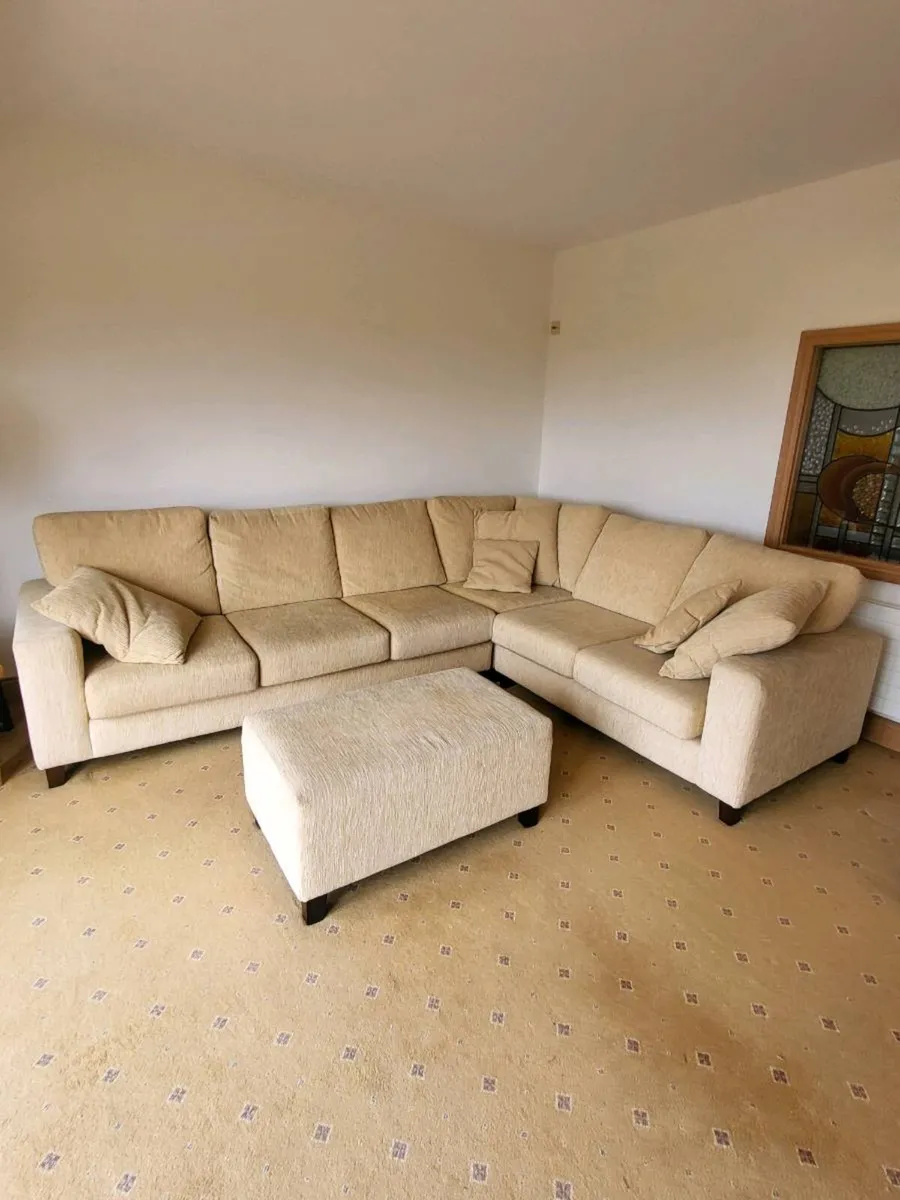 Suite - Image 1