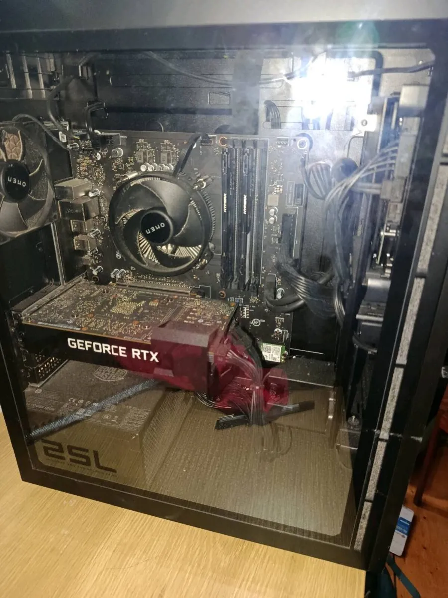 25L Omen PC - Image 4