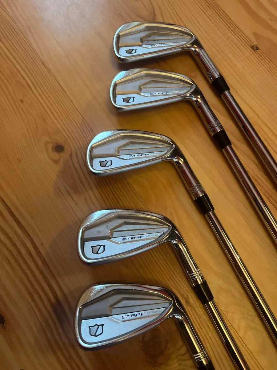 Golf club a - Image 1