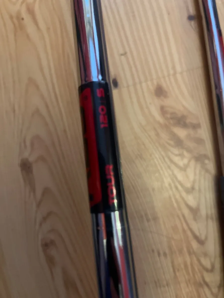 Golf club a - Image 2