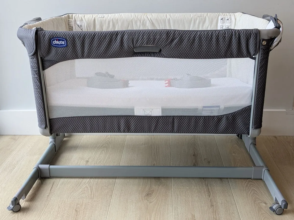 Chicco Next2Me Magic - Image 1