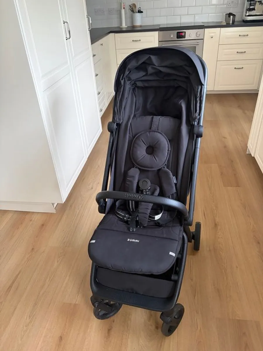Stroller - Image 2