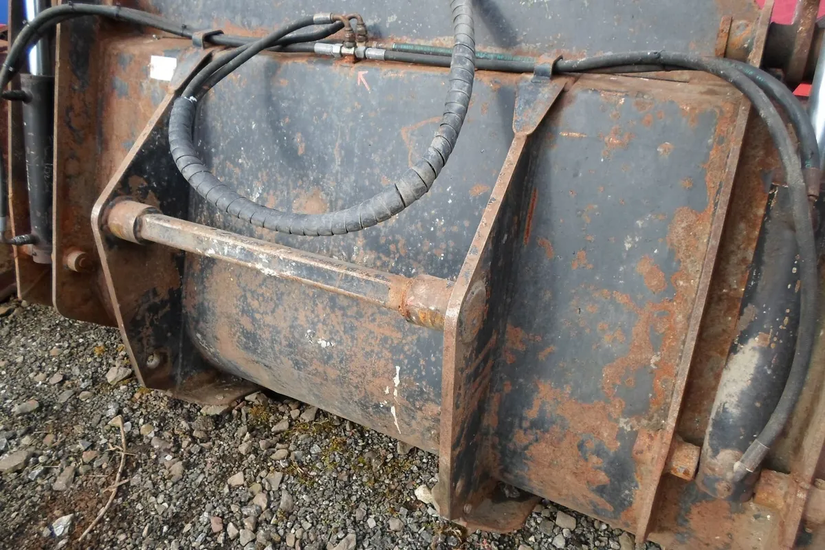 TELEHANDLER BUCKET - Image 3