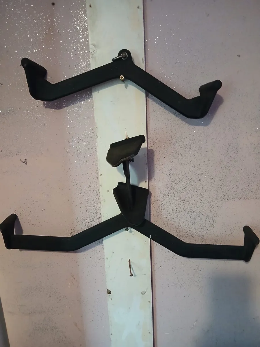 Weight training equipment - Image 4
