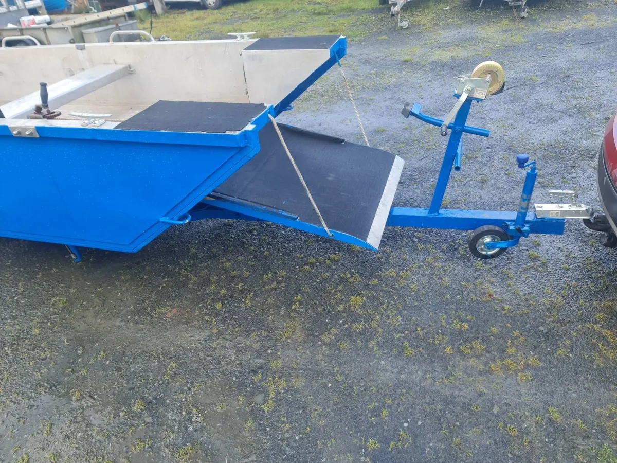 RARE ALUMINIUM RAMP BOAT WITH TRAILER - Image 3