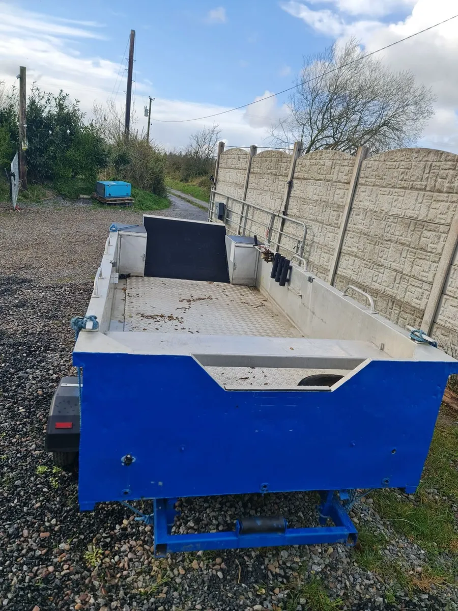 RARE ALUMINIUM RAMP BOAT WITH TRAILER - Image 4