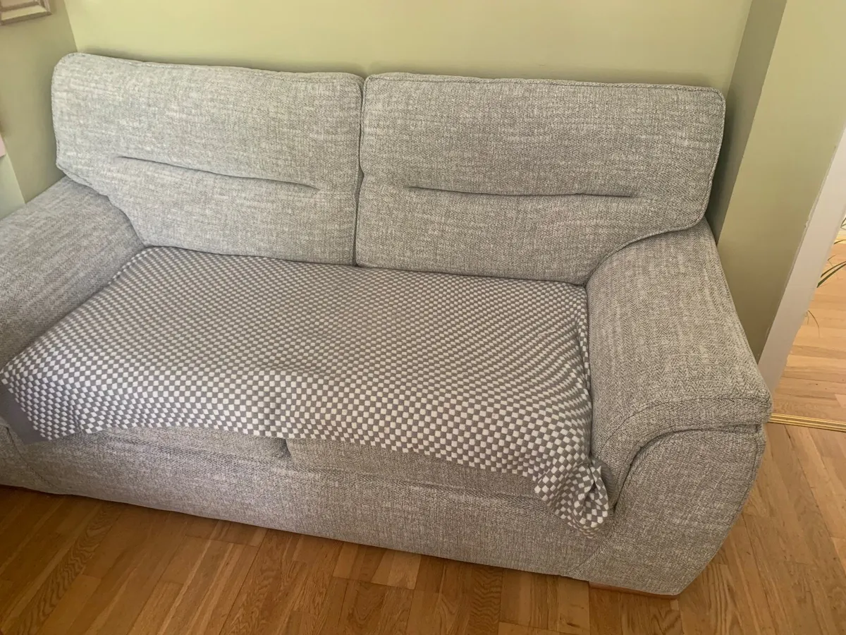 Sofa and armchair - Image 4