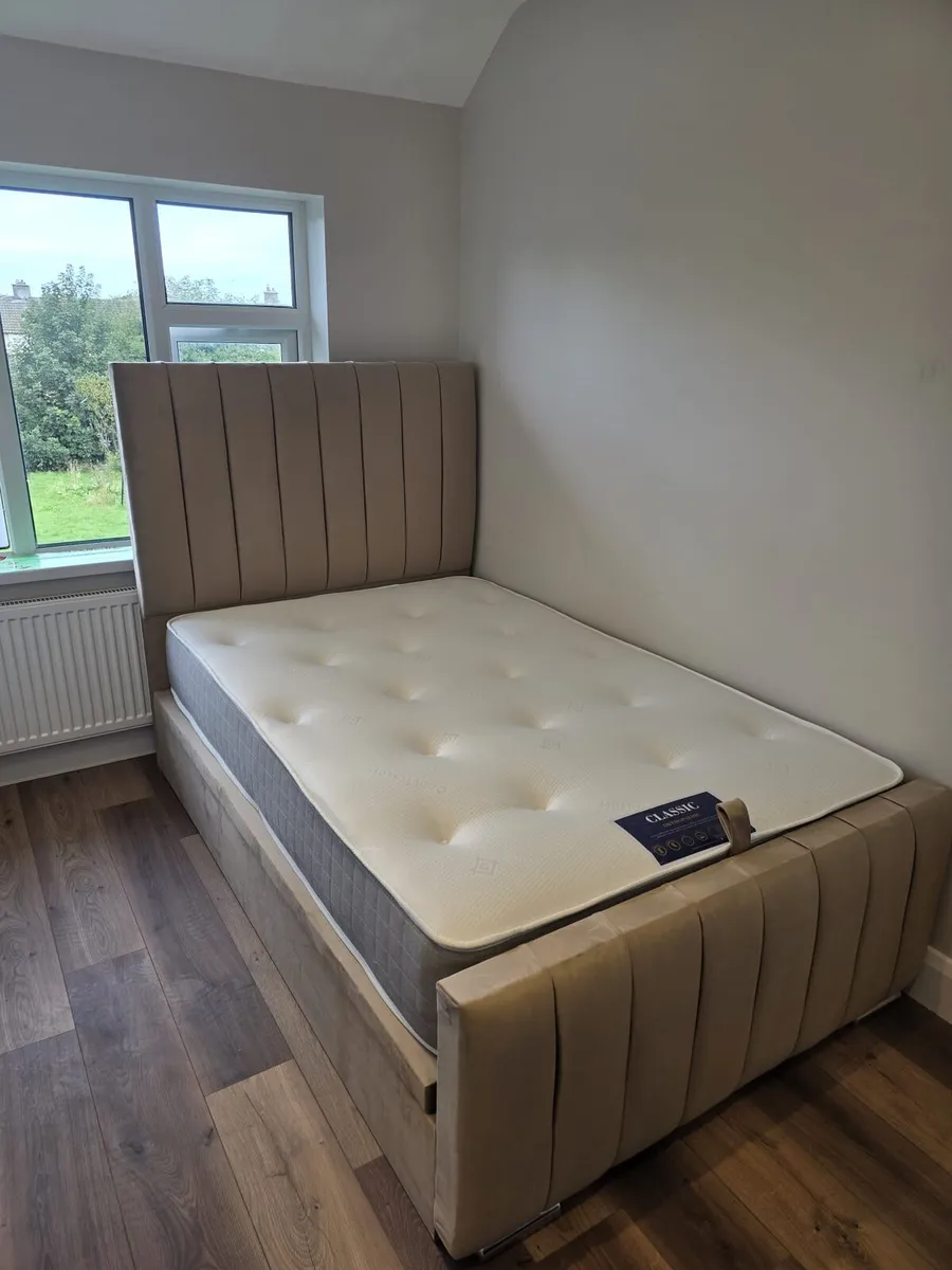 Bed - Image 3