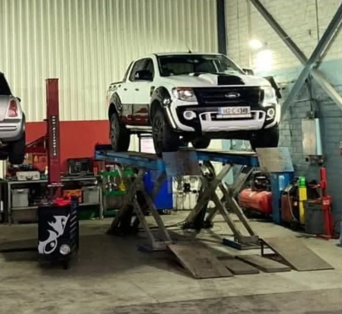 ravaglioli 4500kg heavy duty lift/wheel alignment - Image 1