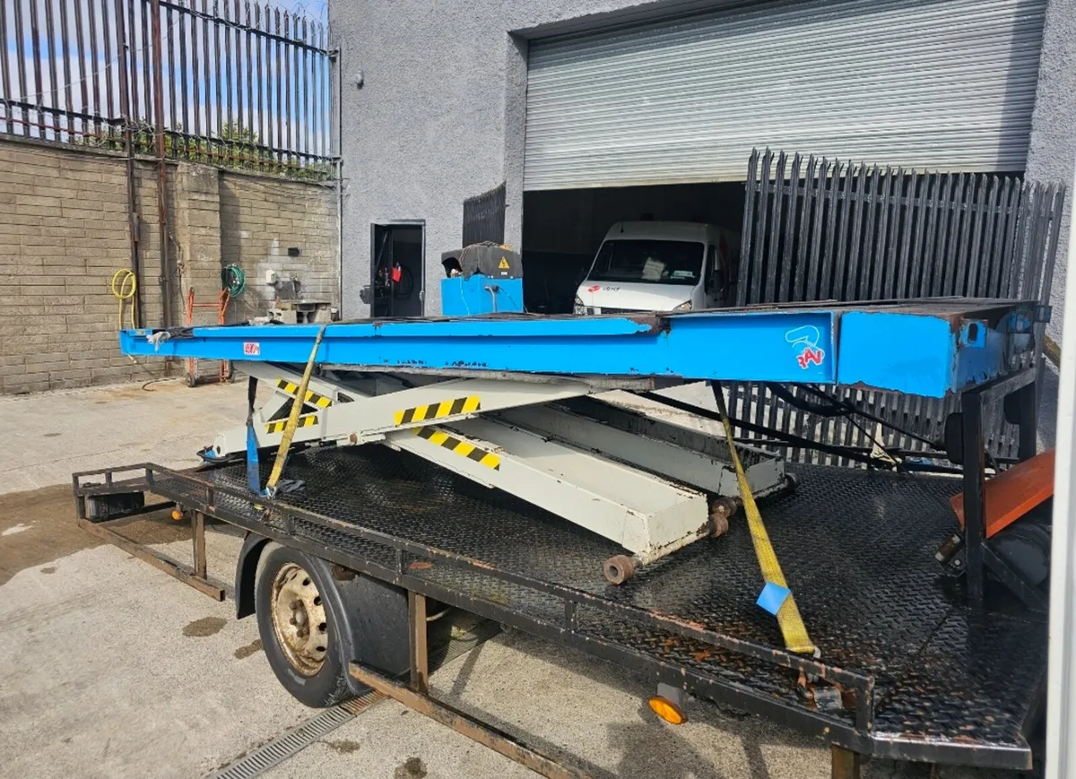ravaglioli 4500kg heavy duty lift/wheel alignment - Image 3
