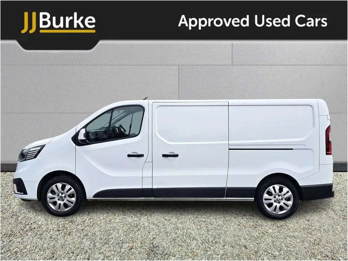 Renault Trafic TRAFIC LL30 BLUE DCI 130 SPORT - Image 3