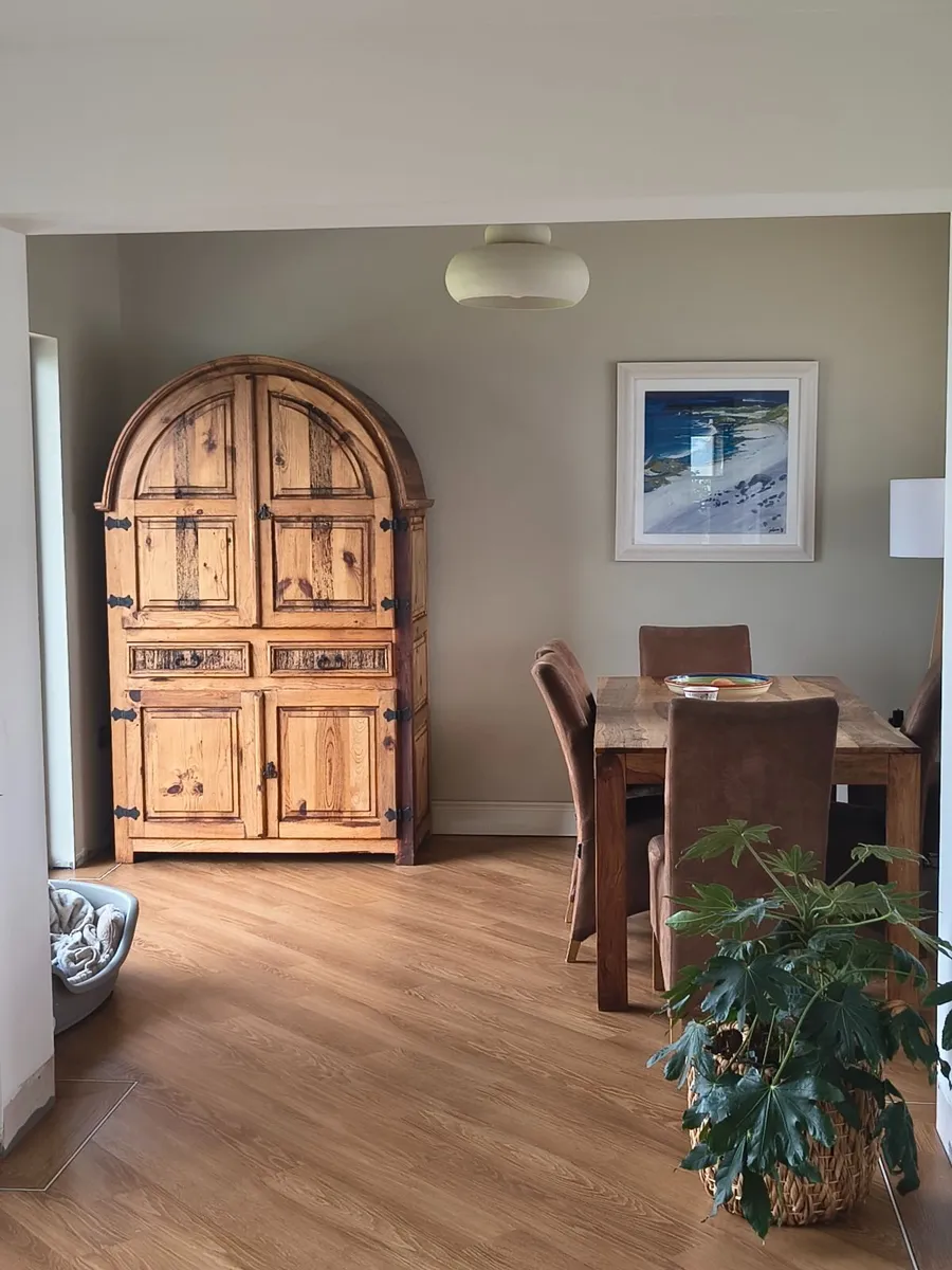 Solid wood dresser, drinks cabinet, TV cabinet - Image 1