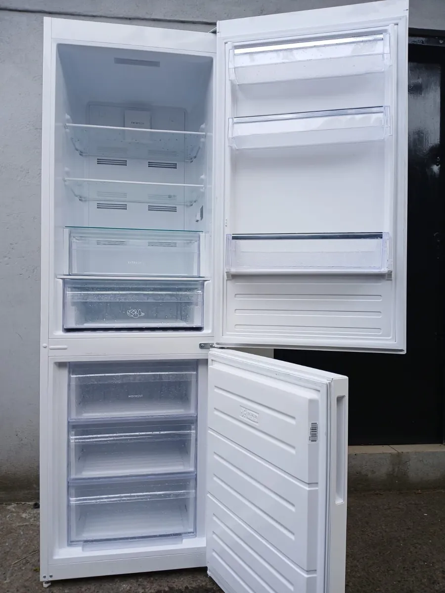 EX DISPLAY BRAND NEW FRIDGE AND FREEZER - Image 4