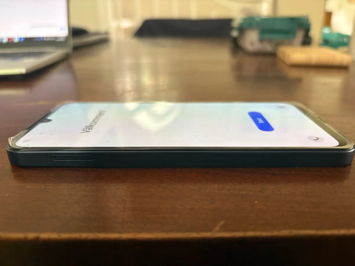 Samsung Galaxy A25 - Like New - 256 GB - Image 4