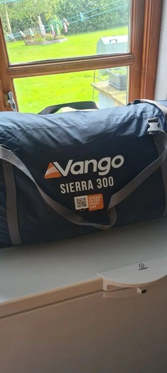 tent - Image 1