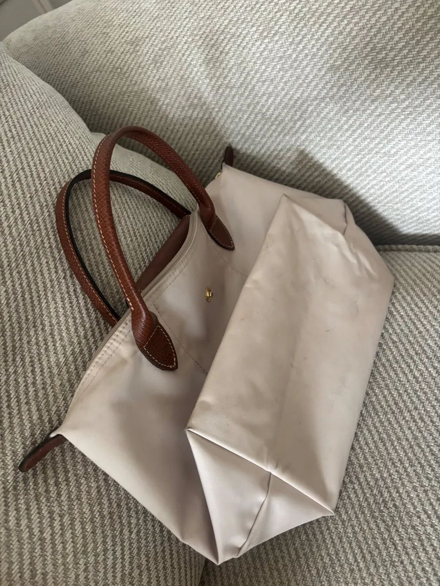 Ladies Authentic Longchamp tote bag - Image 4