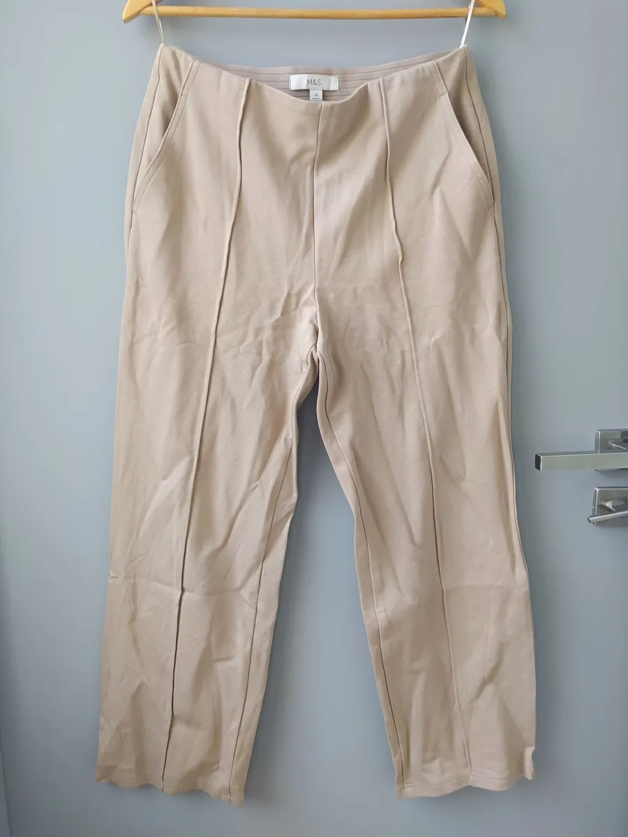 M&S trousers, size 12 - Image 1