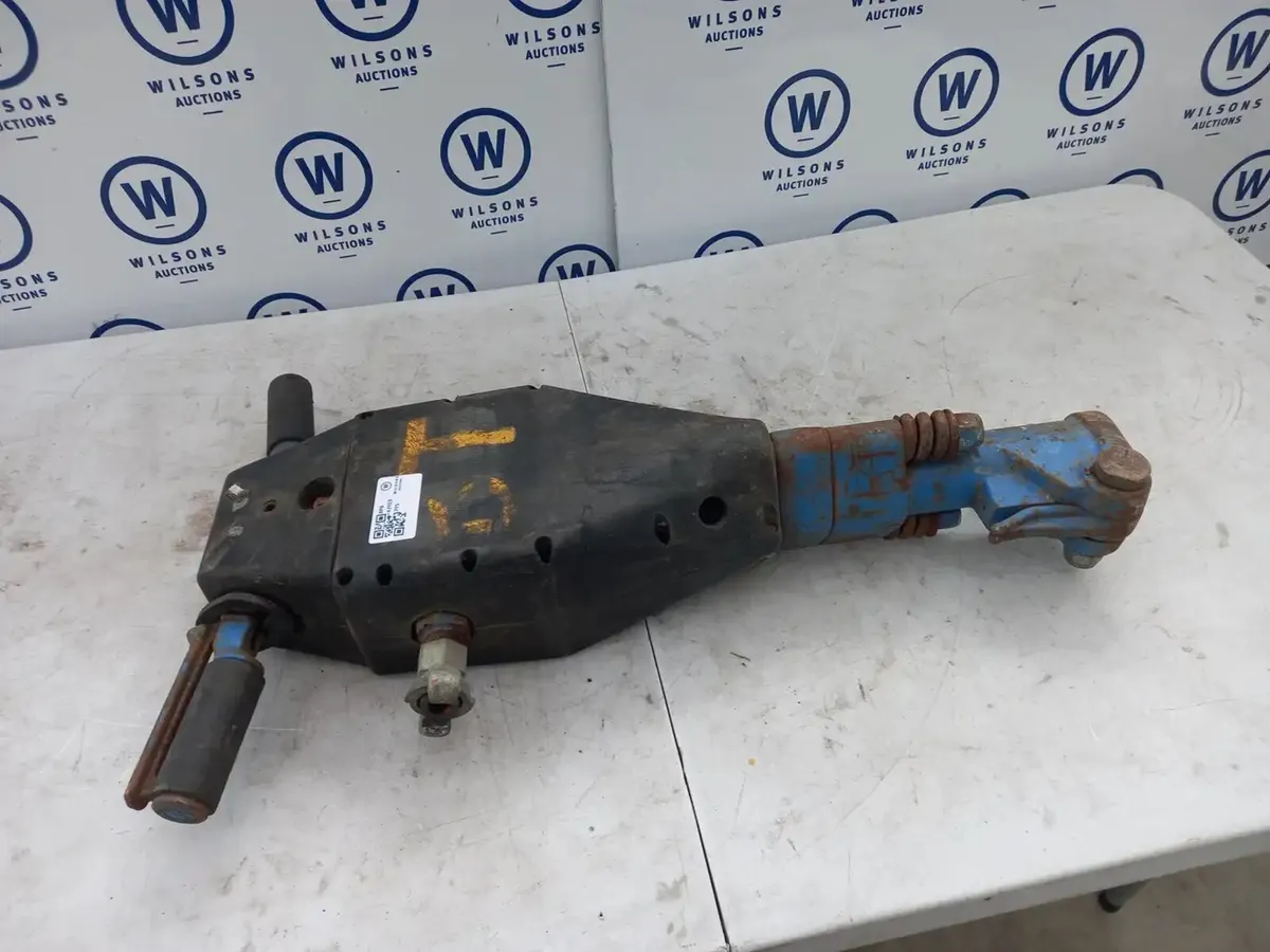 Tools & Equipment For Auction - Image 2