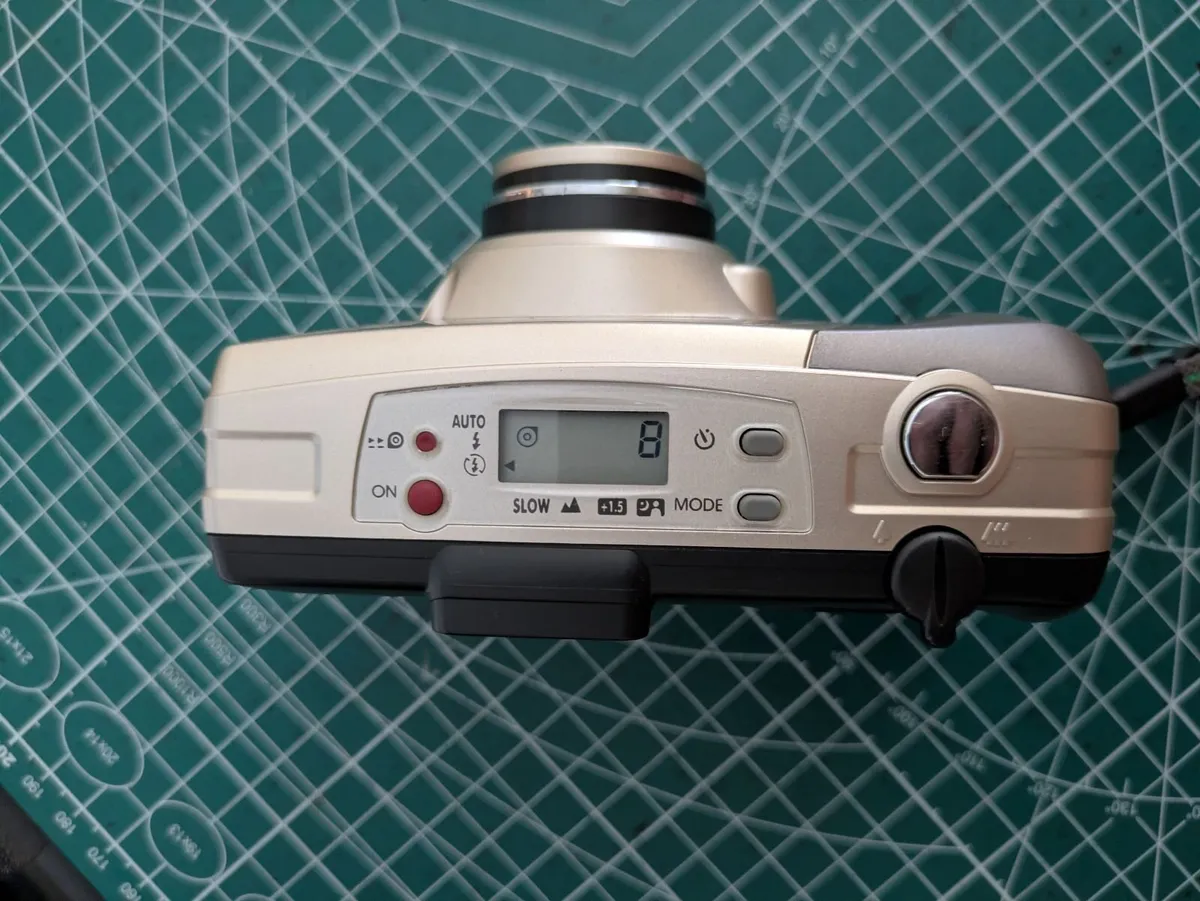 🎞️ Film point & shoot camera - Image 2