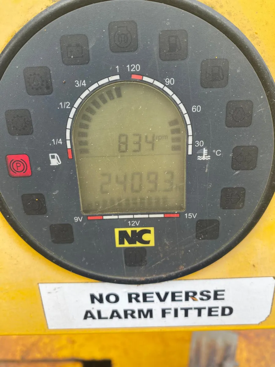 2014 NC ST9E 9T DUMPER - Image 3