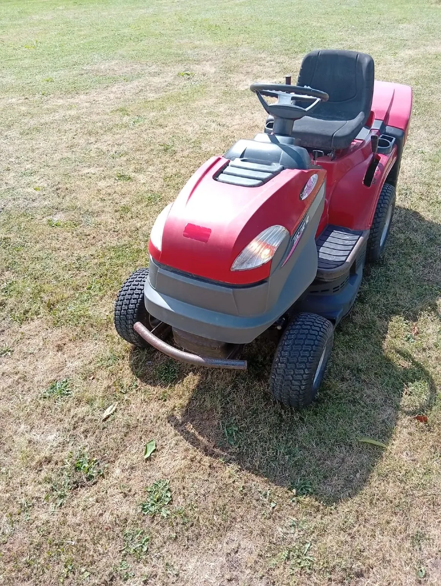 Ride on Lawnmower - Image 3
