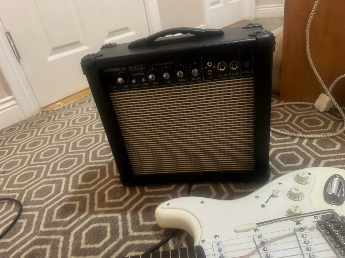 Guitar and 15W Amp - Image 3