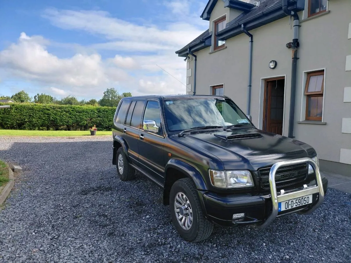 Isuzu trooper - Image 2