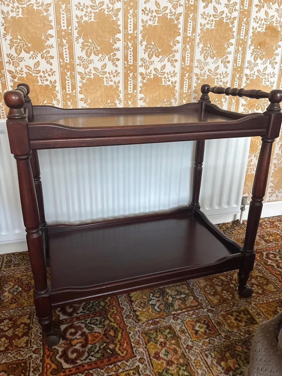 Hostess trolley - Image 1