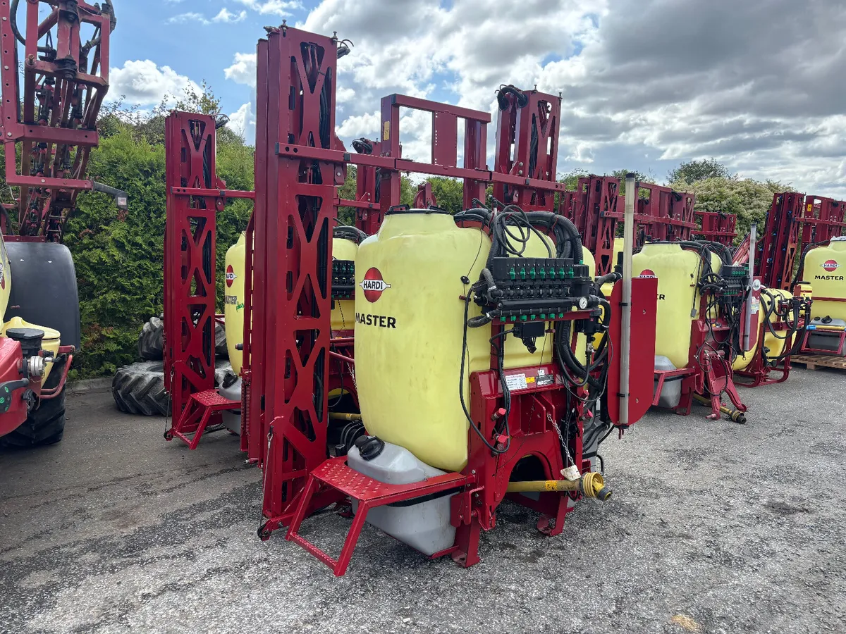 2023 Hardi Master 1200L 18M - Image 2
