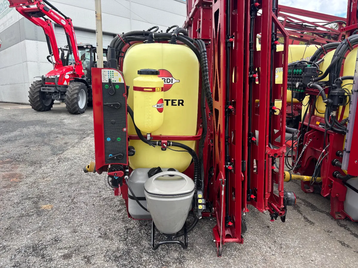 2023 Hardi Master 1200L 18M - Image 4