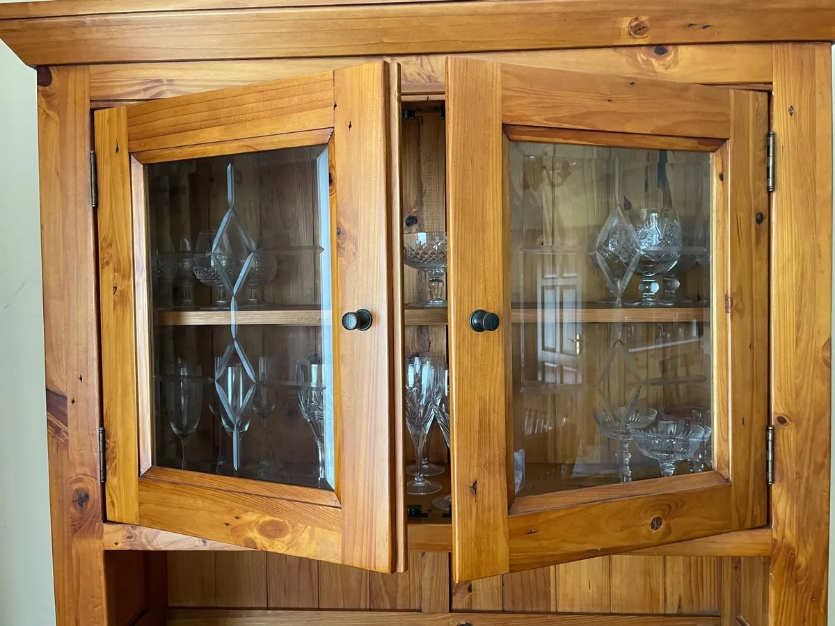 Large Solid Pine Hutch / Dresser / Display Cabinet - Image 3