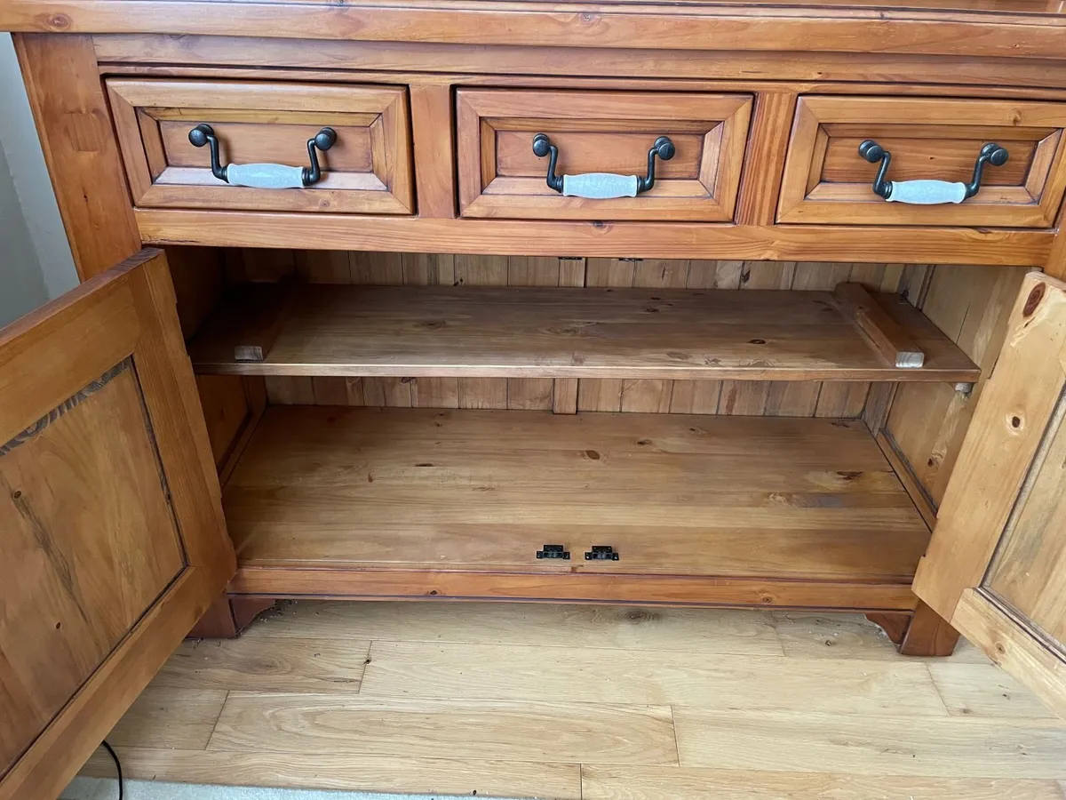 Large Solid Pine Hutch / Dresser / Display Cabinet - Image 4
