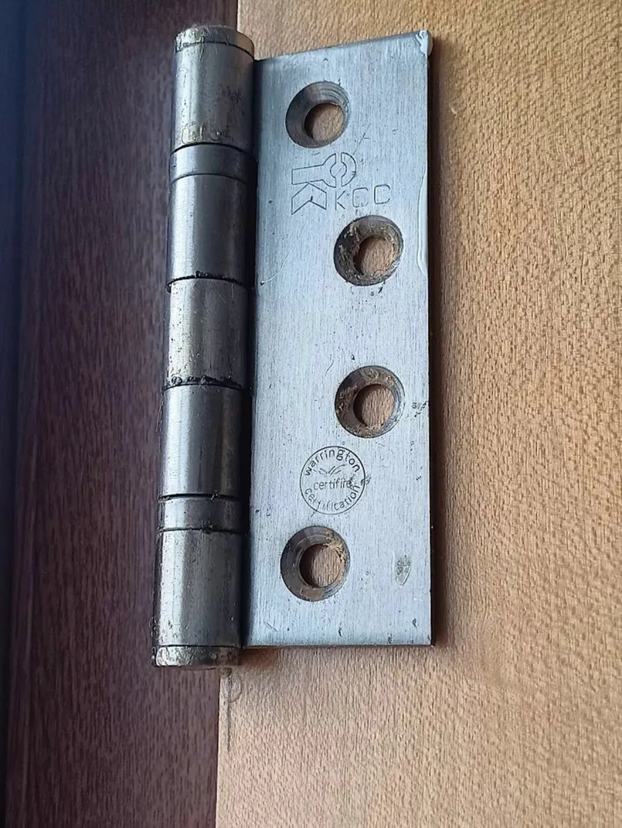 2 Shaker Style Internal Doors with Frosted Glass - Image 4
